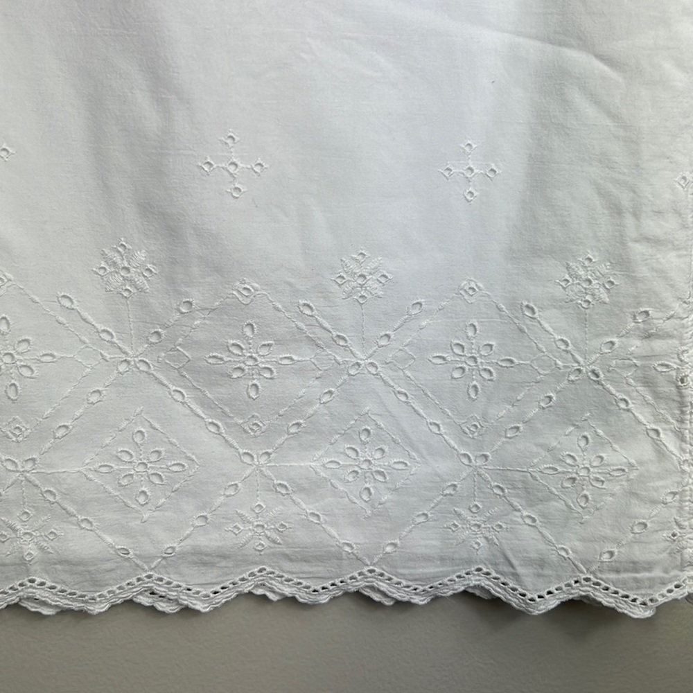 Gap White Eyelet Dress - Picture 6 of 9